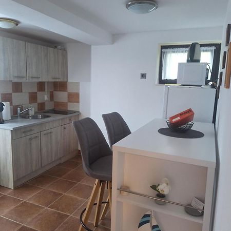Feral Appartement Sveti Juraj Buitenkant foto