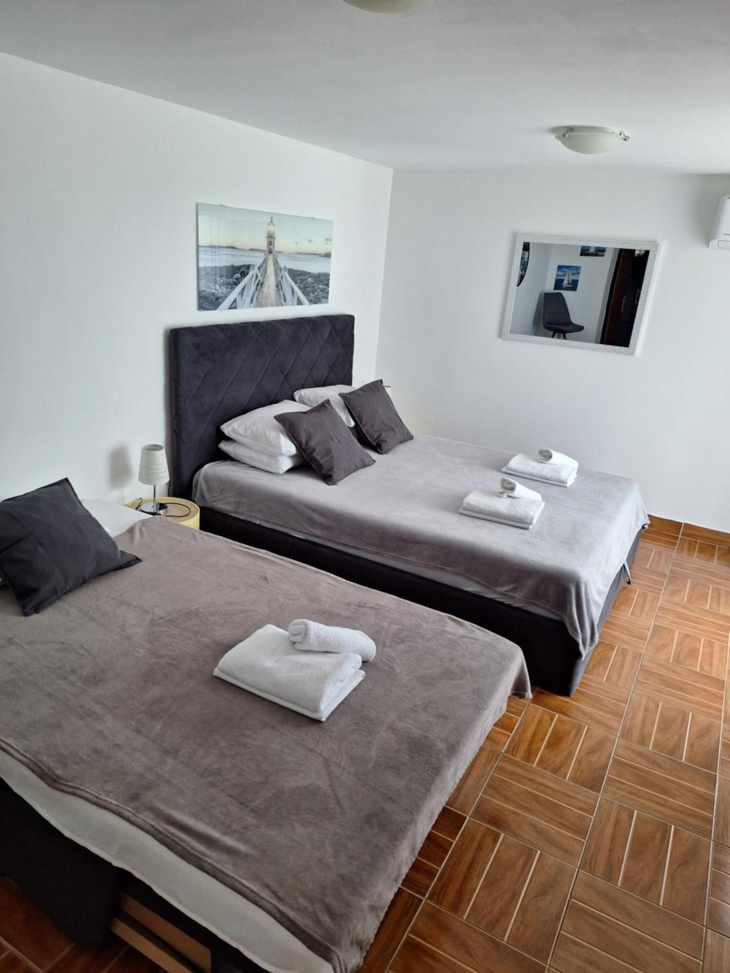 Feral Appartement Sveti Juraj Buitenkant foto